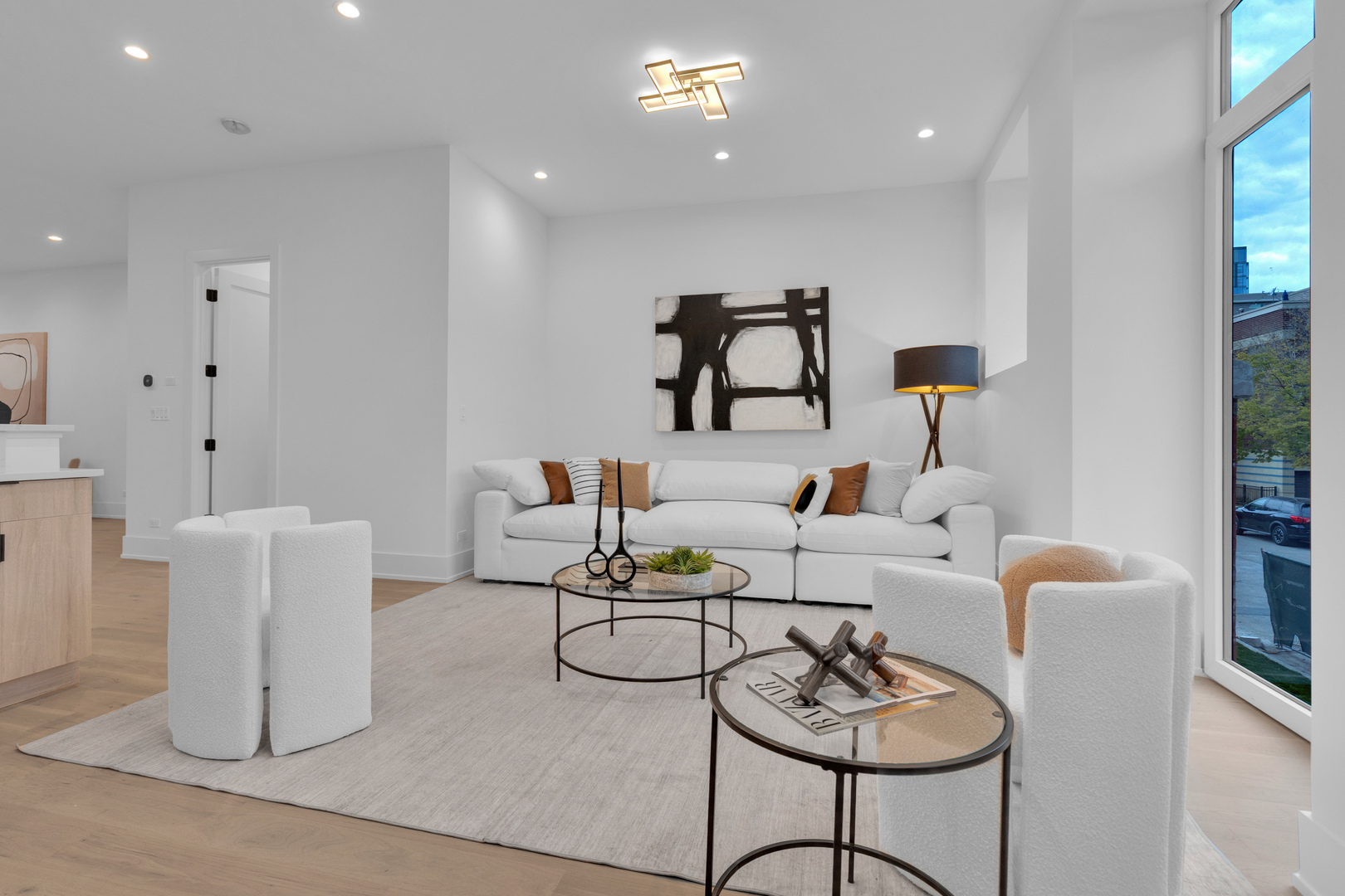 505 West Elm Street, Unit 5 Chicago, IL 60610 - Photo 3 of 22