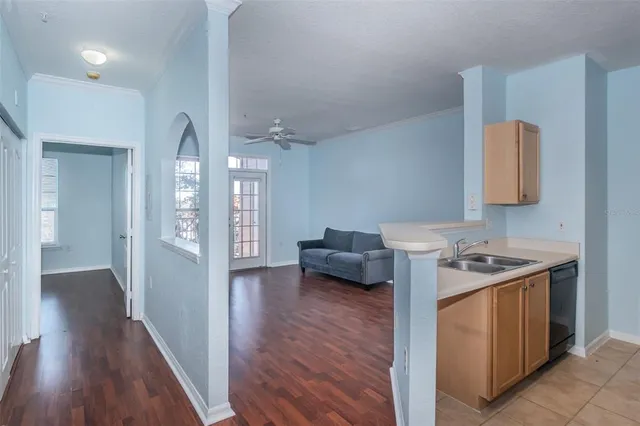 $1,750 | 5000 Culbreath Key Way, Unit 8206, Tampa, FL 33611