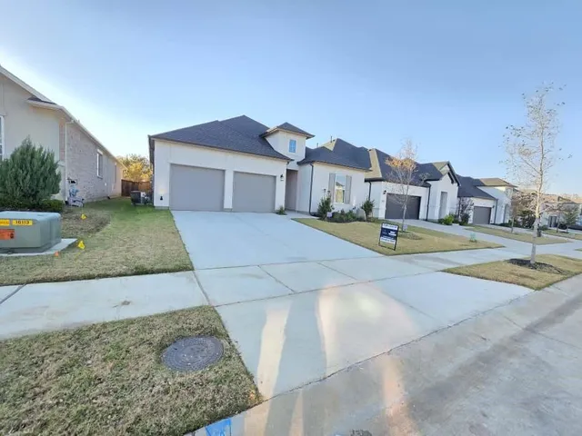 $2,899 | 4512 Hammerstein Boulevard, Denton, TX 76210