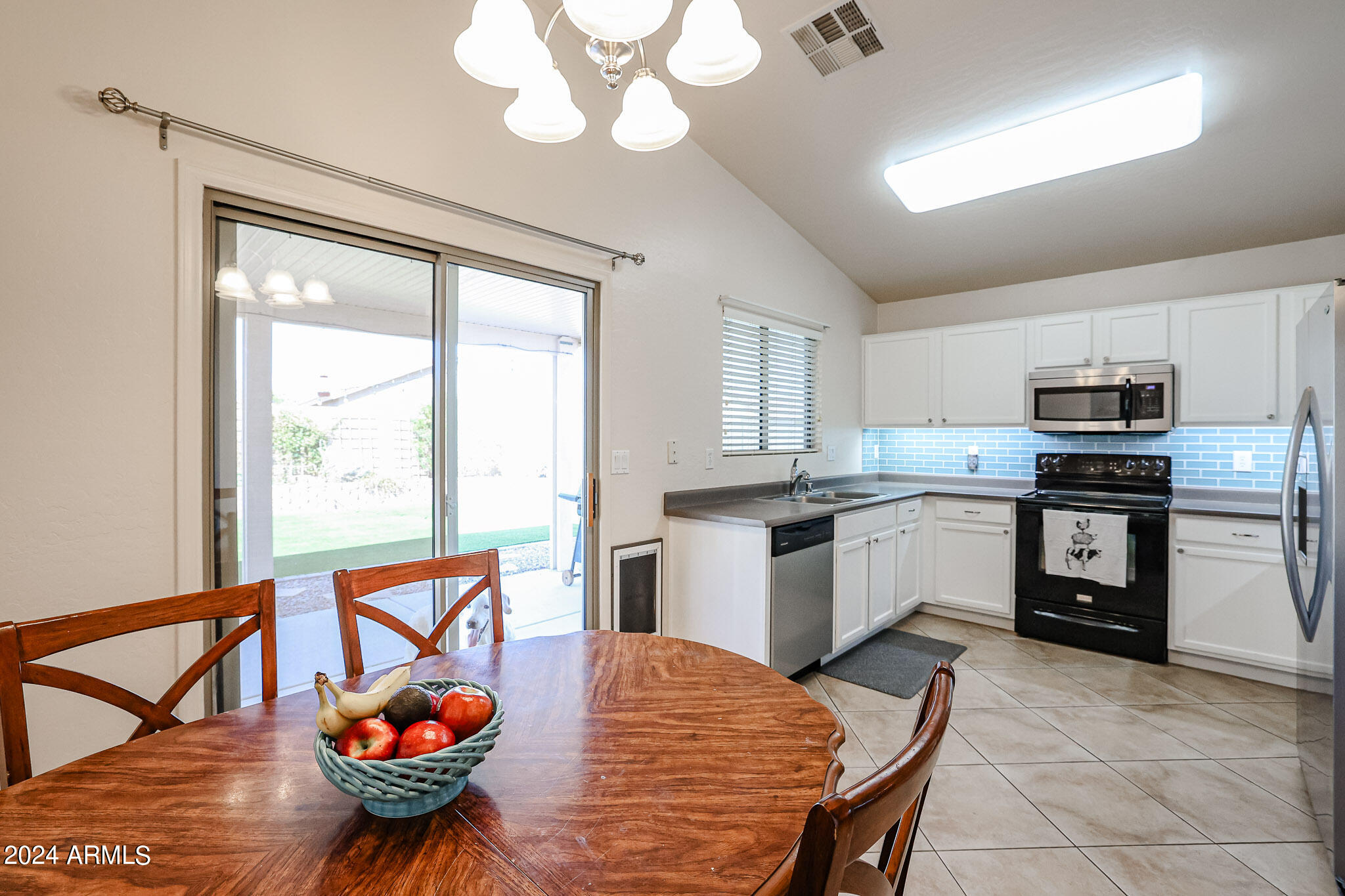 14852 West Calavar Road Surprise, AZ 85379 - Photo 10 of 35 B (7)