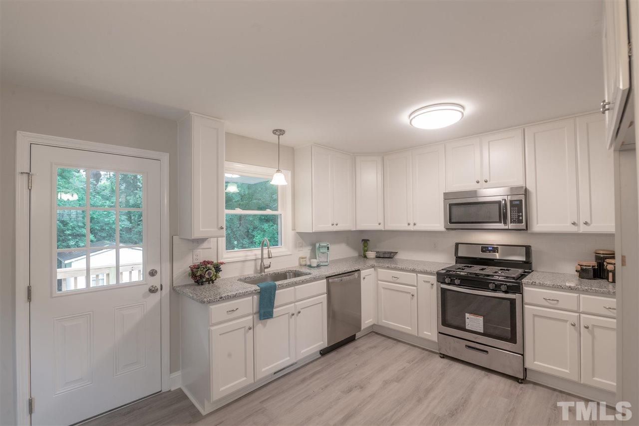 525 Lansing Street Raleigh, NC 27610 - Photo 7 of 20