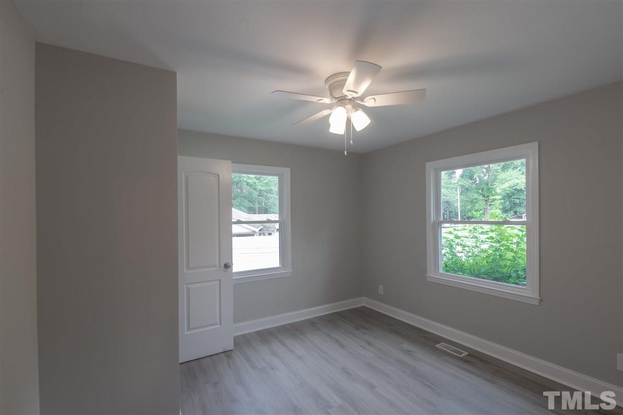 525 Lansing Street Raleigh, NC 27610 - Photo 10 of 20