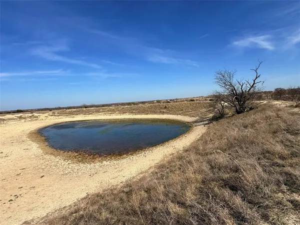$1,575,000 | 620 Hamilton Tx 76531, Hamilton, TX 76531