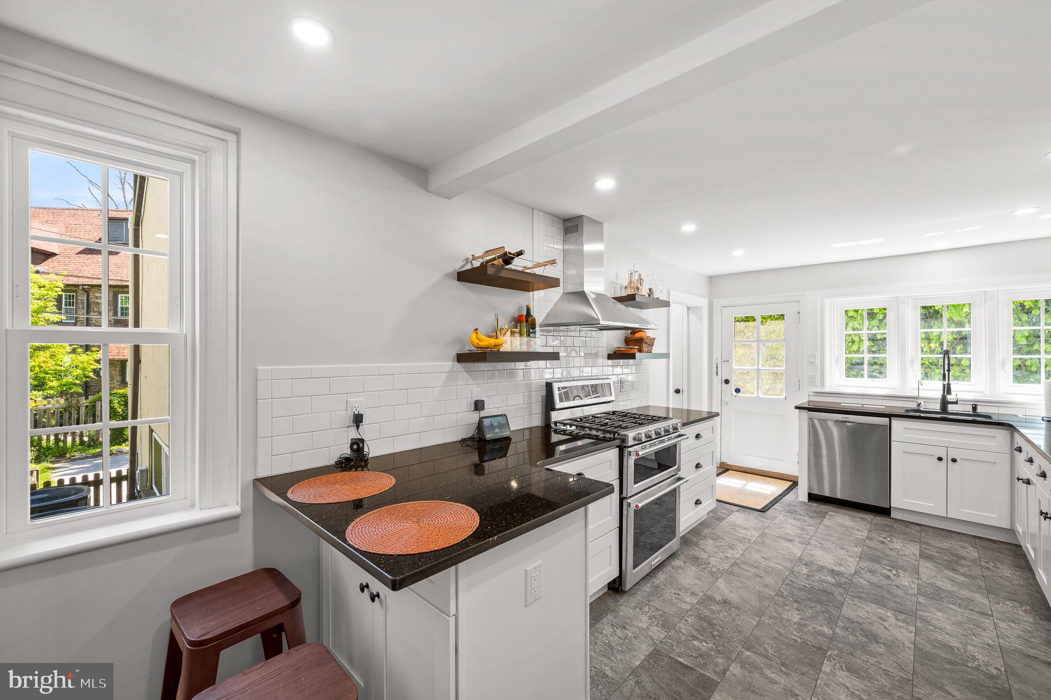 385 Penn Road Wynnewood, PA 19096 - Photo 8 of 41 Gallery Image 8