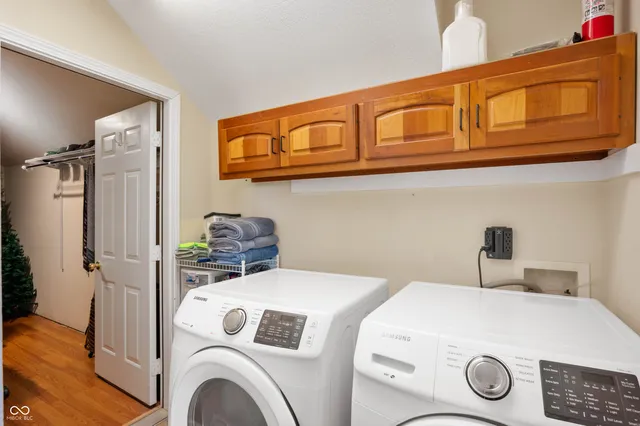 $309,300 | 1204 Middlebury Drive, Westfield, IN 46074