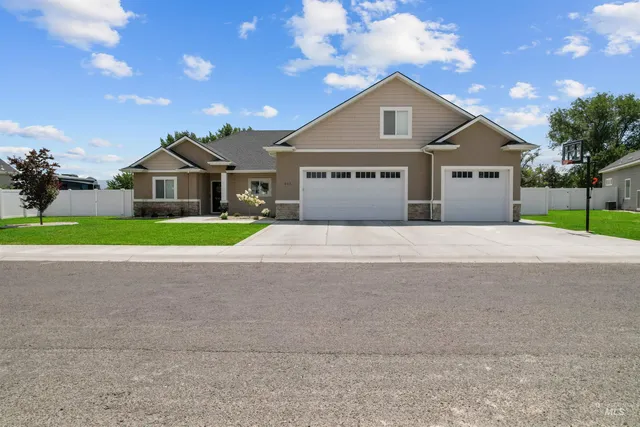 $535,000 | 561 Biscotti Loop, Heyburn, ID 83336