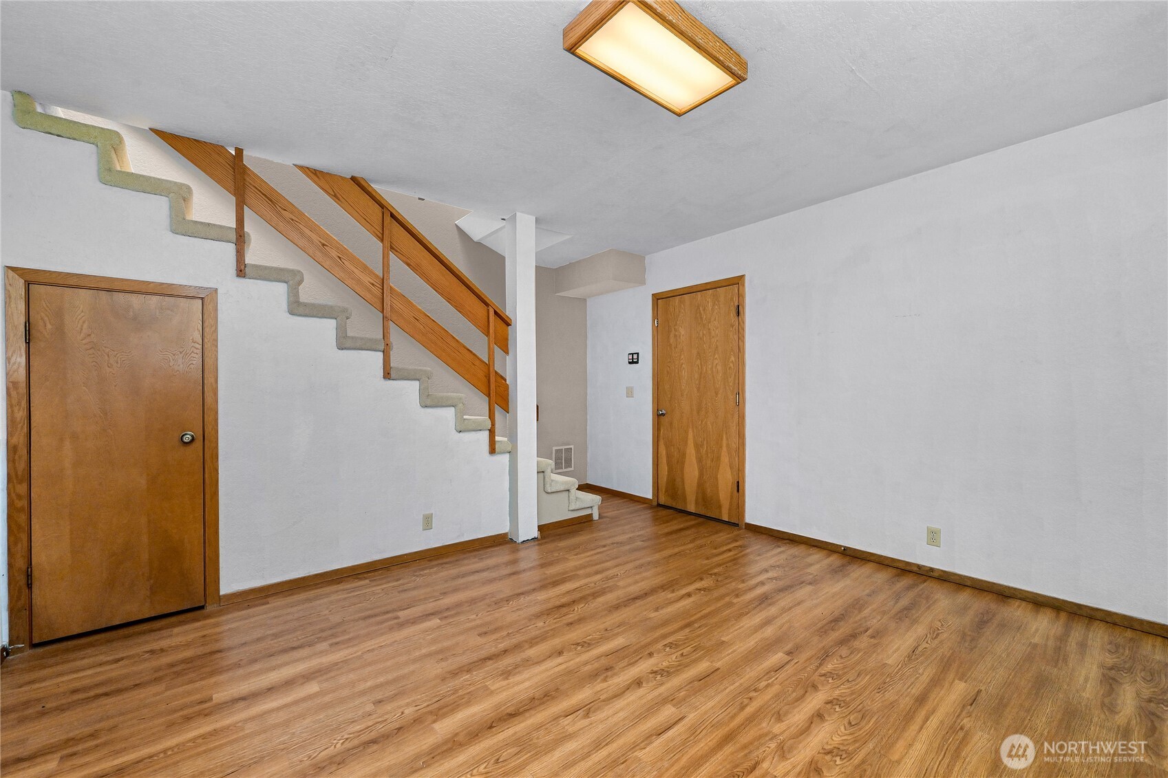 208 Hawthorn Road Bellingham, WA 98225 - Photo 30 of 40