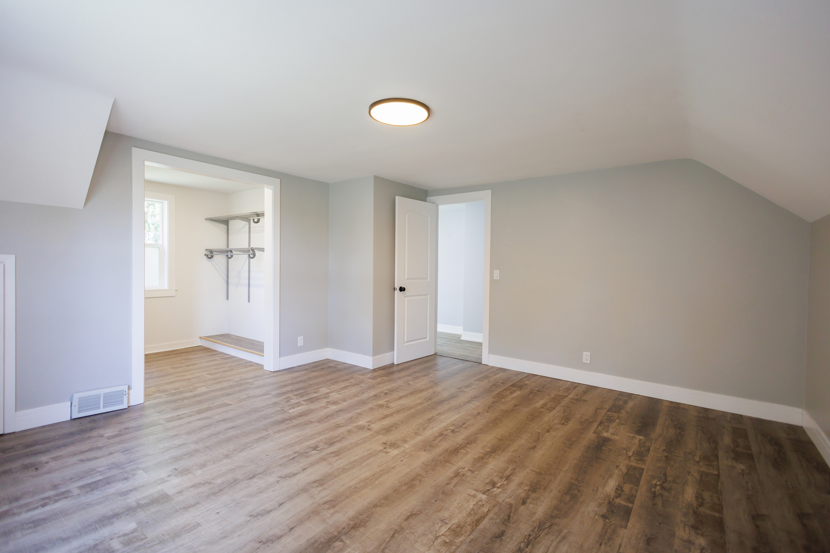 855 East 5000S Road Kankakee, IL 60901 - Photo 24 of 48 wooden floor in an empty room with a window