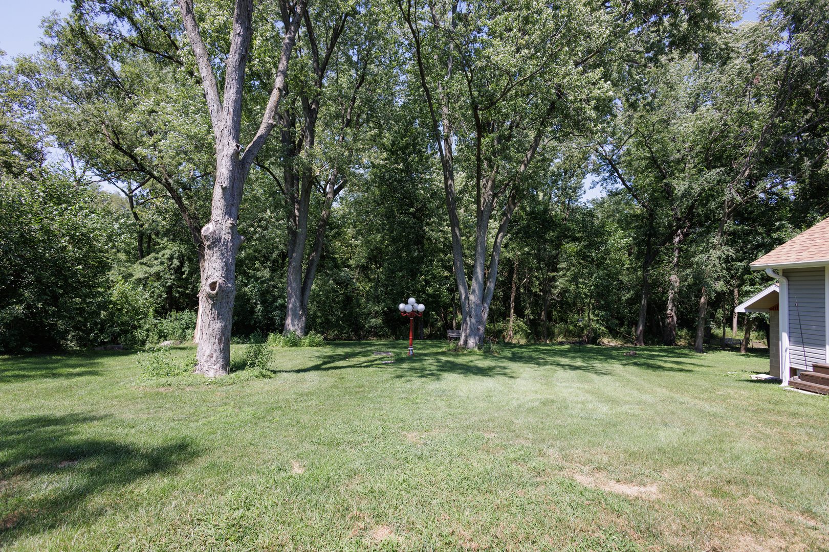 855 East 5000S Road Kankakee, IL 60901 - Photo 46 of 48 a view of outdoor space with trees