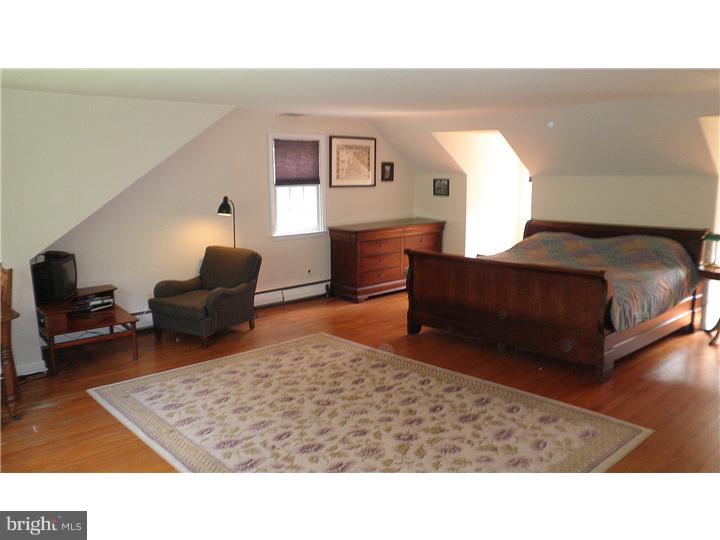 605 Colonel Dewees Road Wayne, PA 19087 - Photo 4 of 16 Bedroom - Main