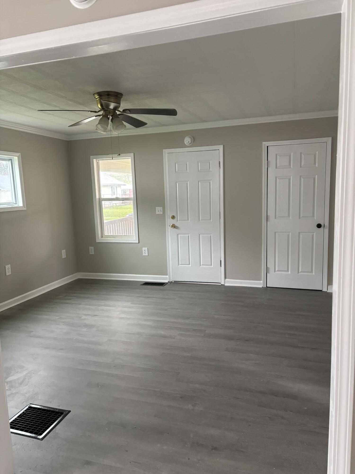 1712 Rutland Avenue Springfield, OH 45505 - Photo 6 of 9 Gallery Image 6