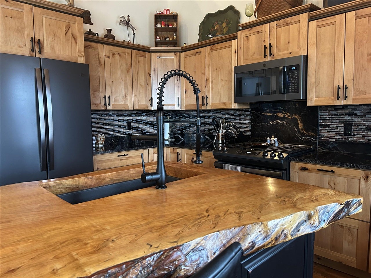 21640 East Ridge Road Grand Marais, MI 49839 - Photo 14 of 40 Gallery Image 14