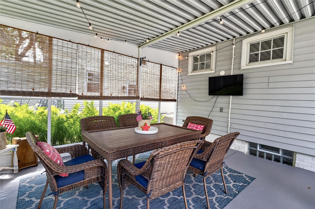 68 Chelsea Road Irondequoit, NY 14617 - Photo 38 of 44