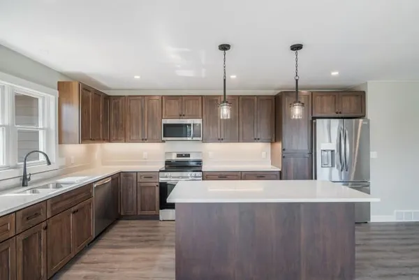 $423,900 | 2825 Stonebrook Drive, Sheboygan, WI 53081