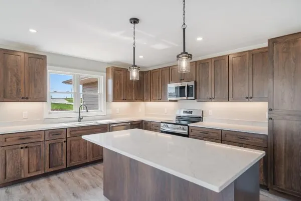 $423,900 | 2825 Stonebrook Drive, Sheboygan, WI 53081