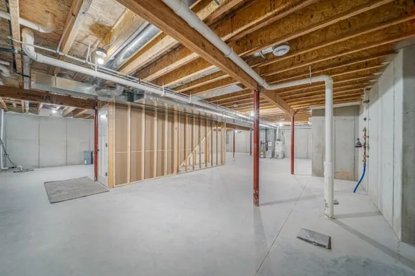 $423,900 | 2825 Stonebrook Drive, Sheboygan, WI 53081