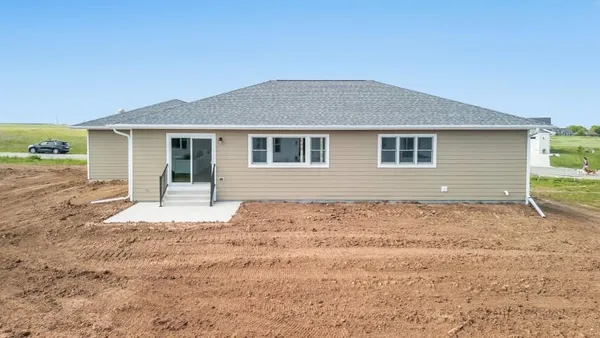 $423,900 | 2825 Stonebrook Drive, Sheboygan, WI 53081