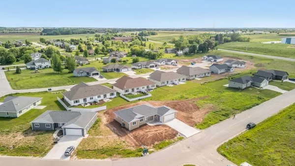 $423,900 | 2825 Stonebrook Drive, Sheboygan, WI 53081