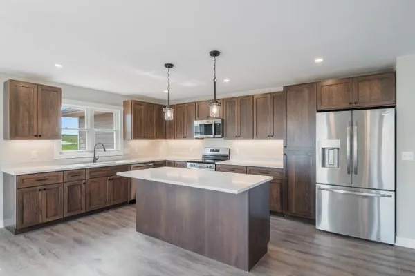 $423,900 | 2825 Stonebrook Drive, Sheboygan, WI 53081