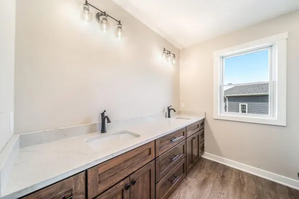 $423,900 | 2825 Stonebrook Drive, Sheboygan, WI 53081