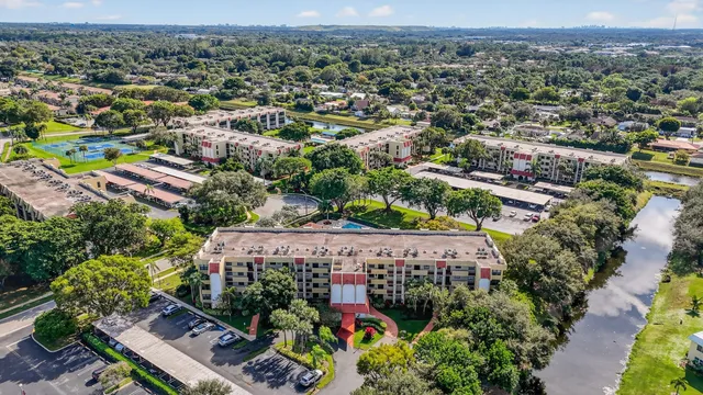 $242,000 | 23345 Carolwood Lane, Unit 205, Boca Raton, FL 33428