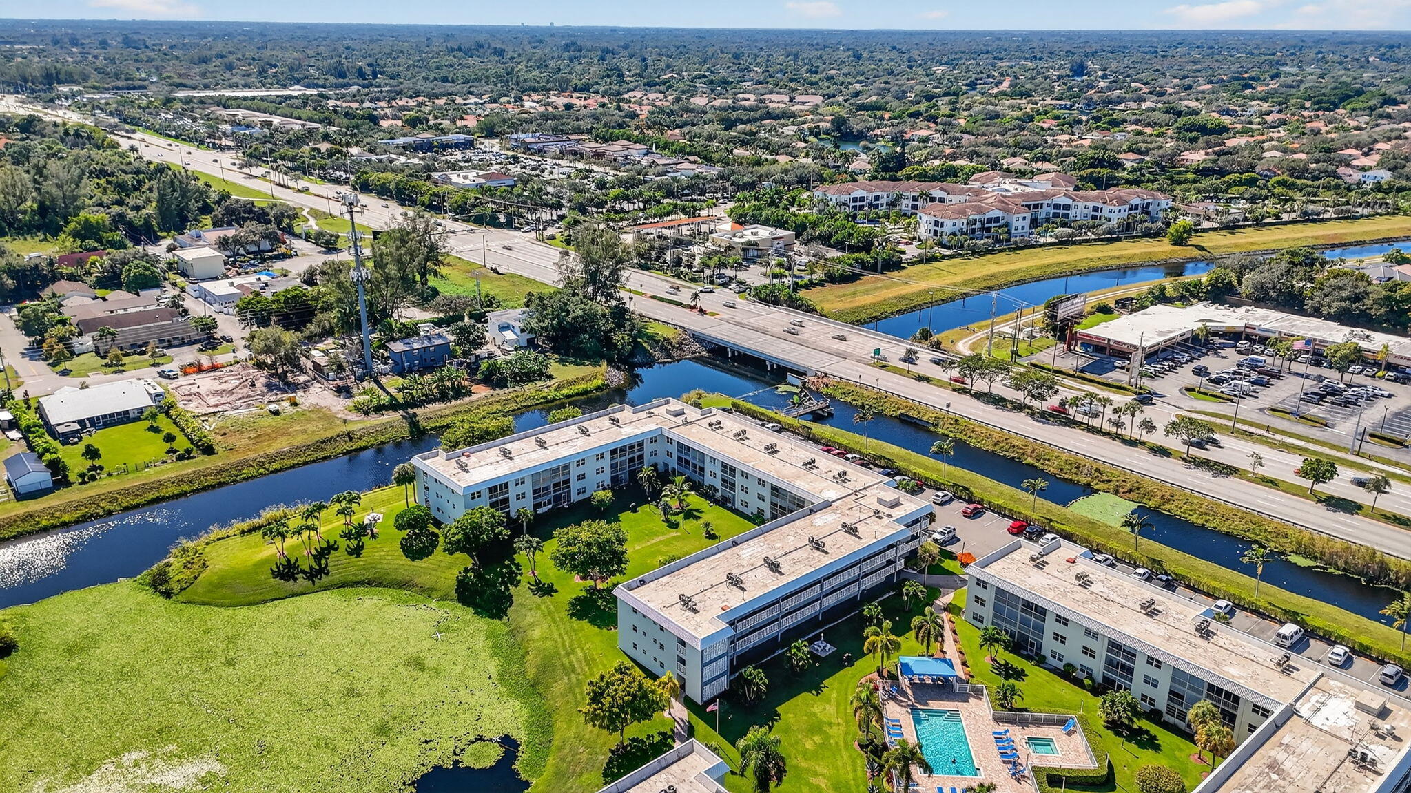 9880 Marina Boulevard, Unit 1522 Boca Raton, FL 33428 - Photo 43 of 52 43-web-or-mls-DJI_20251114012936_0148_D_