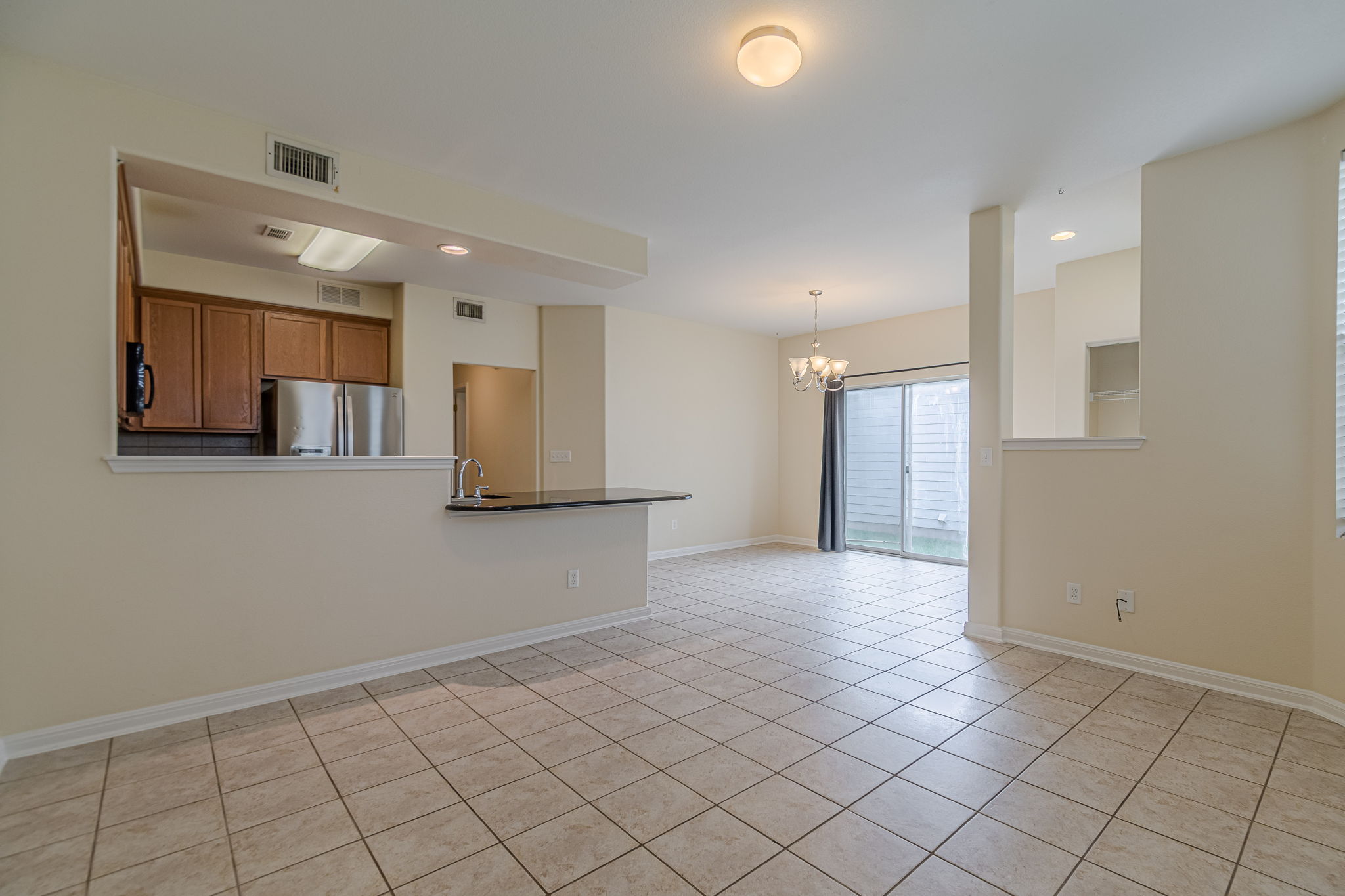 1612 Sanders Kyle, TX 78640 - Photo 10 of 37