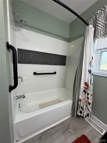 $225,000 | 5667 Humbert Road, Godfrey, IL 62035