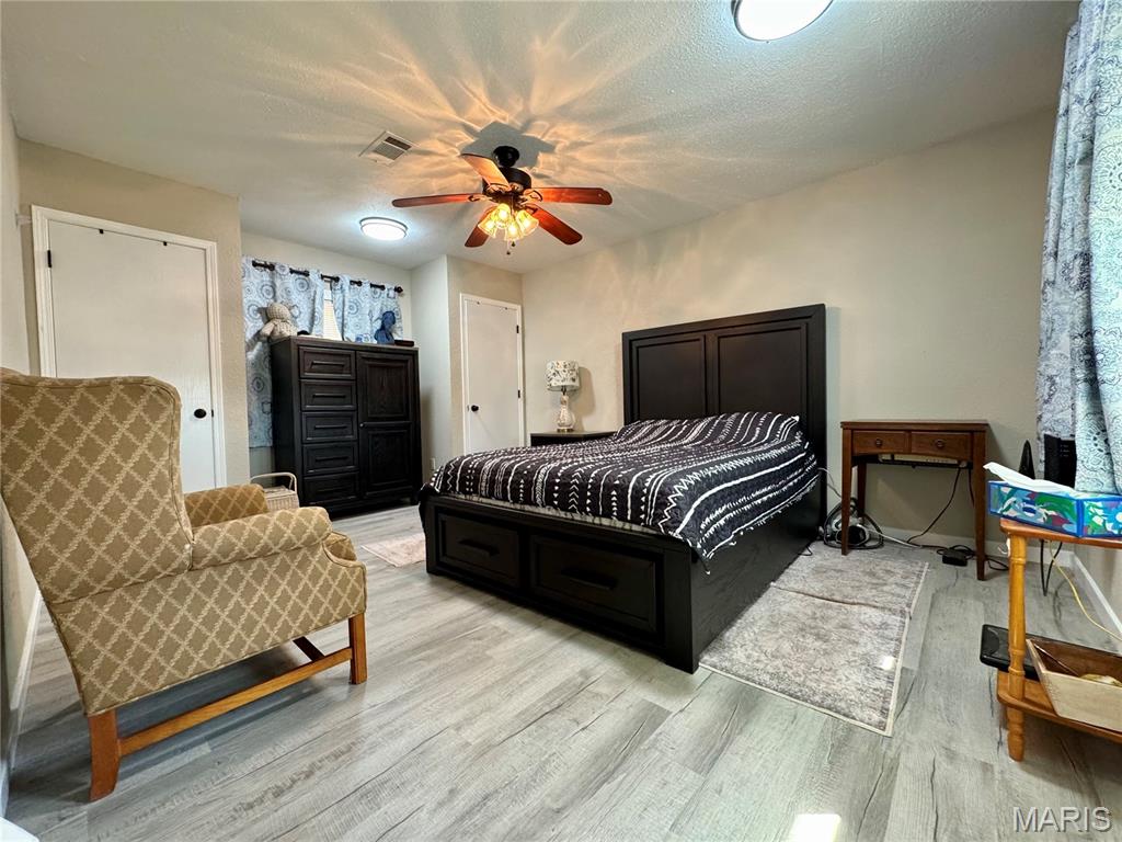 5667 Humbert Road Godfrey, IL 62035 - Photo 8 of 15