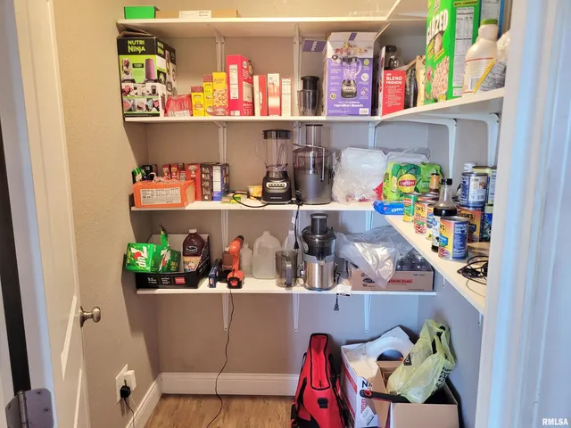 $239,900 | 42 County Line Road, Grand Chain, IL 62941