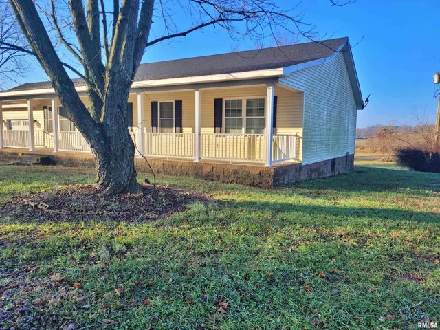 $239,900 | 42 County Line Road, Grand Chain, IL 62941