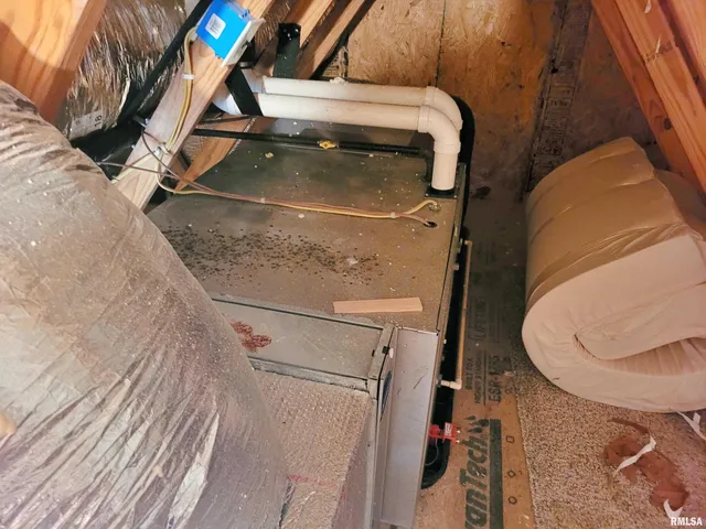 $239,900 | 42 County Line Road, Grand Chain, IL 62941