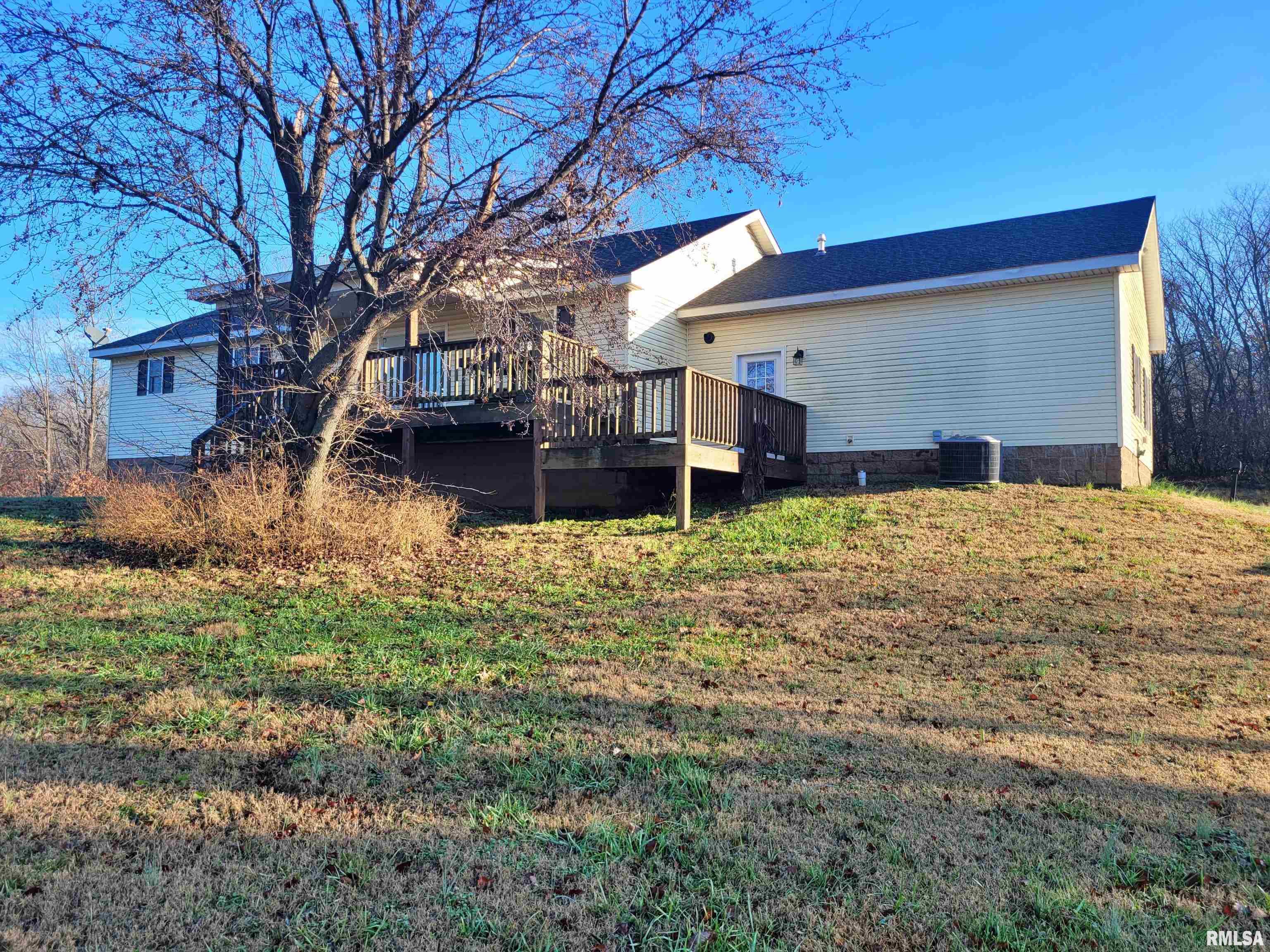 42 County Line Road Grand Chain, IL 62941 - Photo 8 of 40