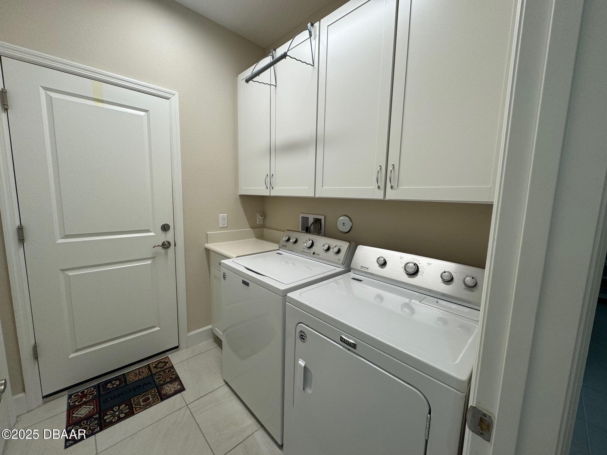 1016 Sea Shell Court Daytona Beach, FL 32124 - Photo 16 of 25 a utility room with dryer and washer