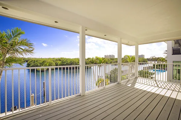 $10,000 | 2 Inlet Cay Drive, Ocean Ridge, FL 33435