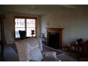 198 Wellington Hill Road Manchester, NH 03104 - Photo 2 of 6 Gallery Image 2