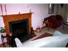 198 Wellington Hill Road Manchester, NH 03104 - Photo 3 of 6 Gallery Image 3