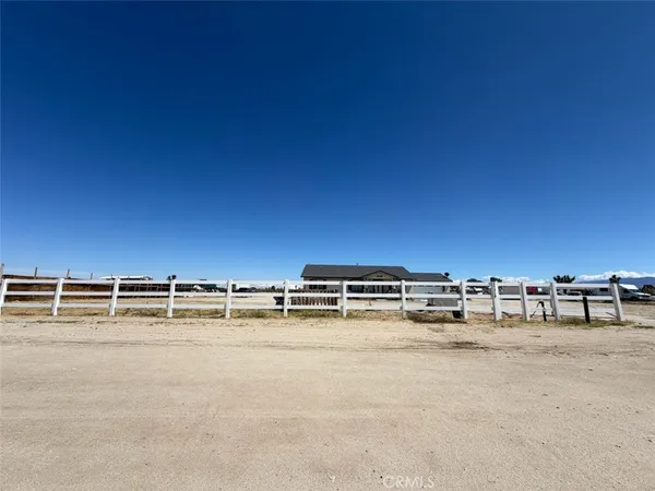 $590,000 | 37310 111th Street East, Littlerock, CA 93543