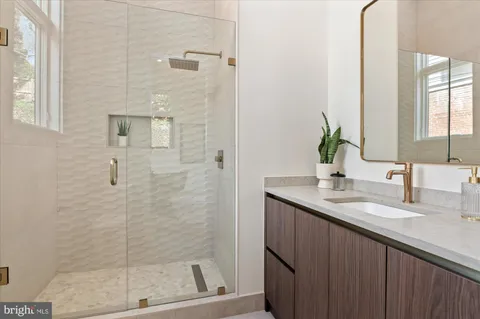 $3,295,000 | 5011 Fulton Street Northwest, Washington, DC 20016