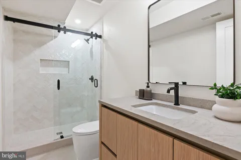 $3,295,000 | 5011 Fulton Street Northwest, Washington, DC 20016