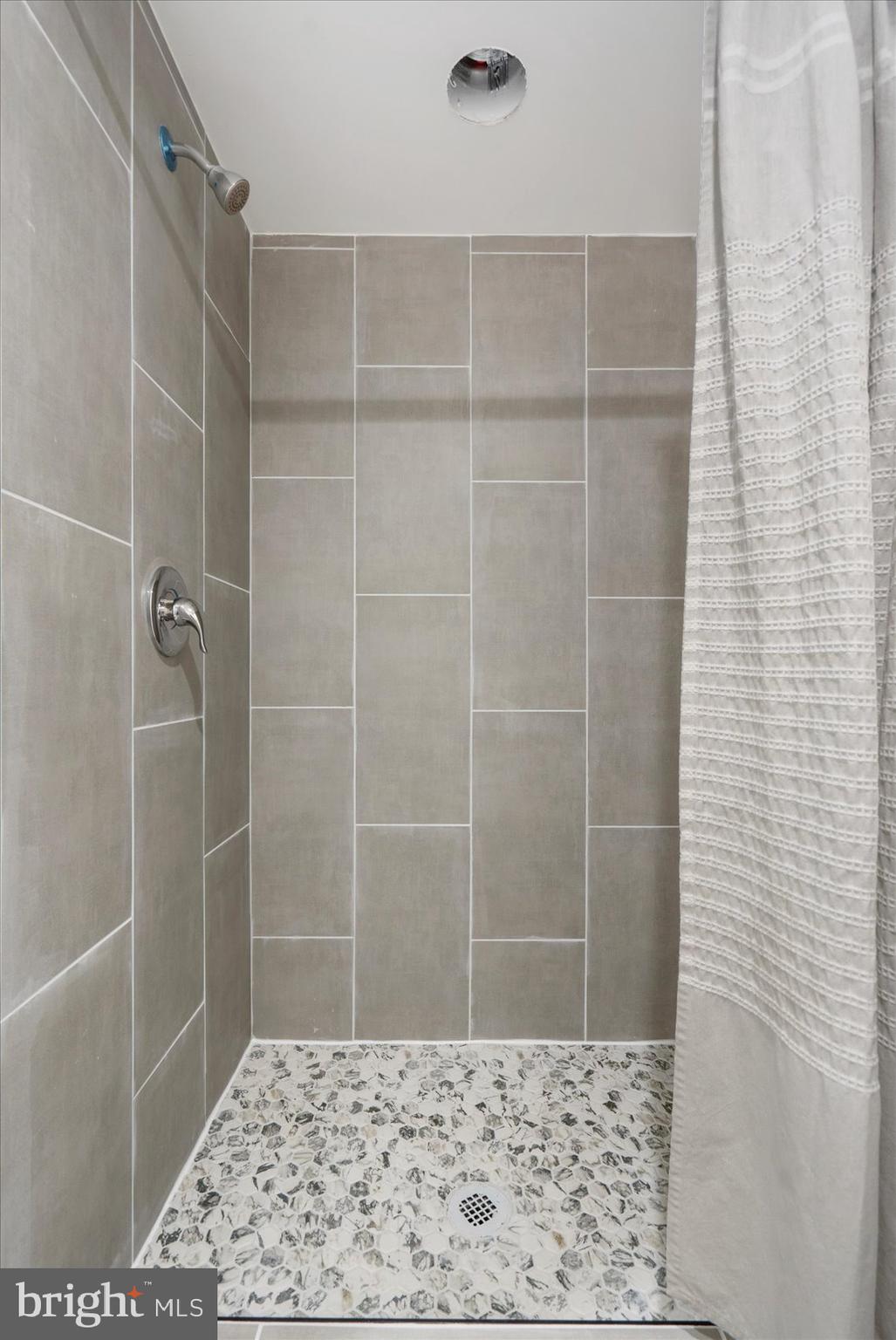 1012 Andover Road Baltimore, MD 21218 - Photo 24 of 44