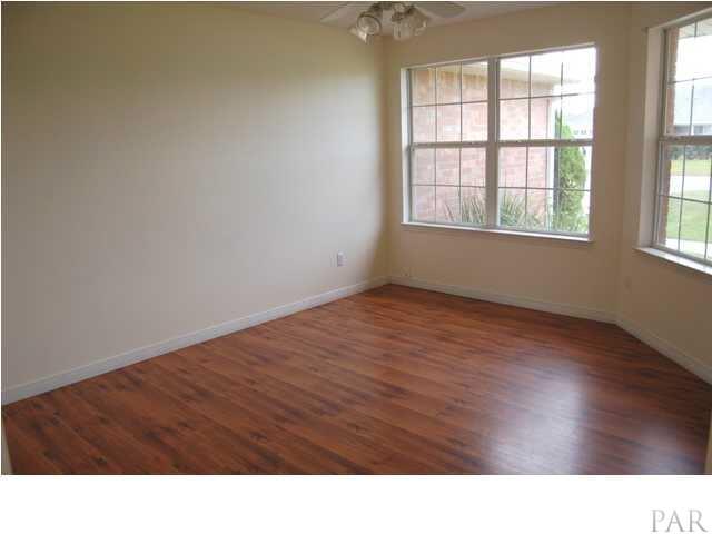 119 Gunwale Road Pensacola, FL 32507 - Photo 6 of 21 a black and white photo of a room
