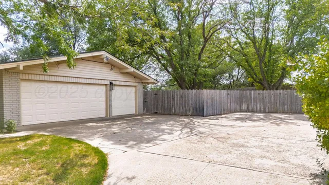 $470,000 | 81 Country Club Drive, Canyon, TX 79015