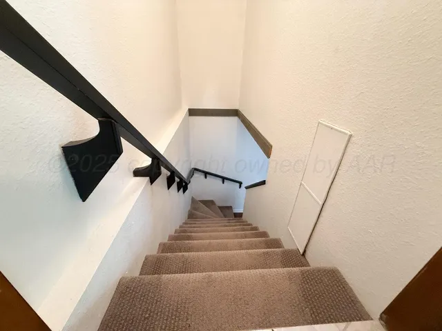 $470,000 | 81 Country Club Drive, Canyon, TX 79015