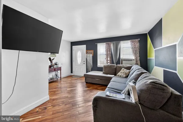 $199,900 | 103 South Harrison Street, Wilmington, DE 19805