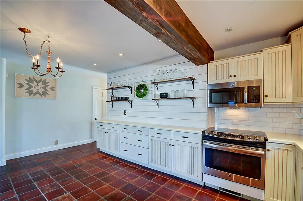 358 South Audubon Road Indianapolis, IN 46219 - Photo 9 of 30 Gallery Image 9