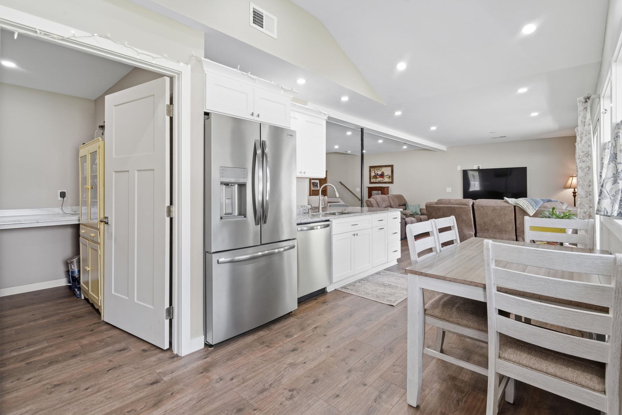 1406 Winddrift Court Surfside Beach, SC 29575 - Photo 22 of 46