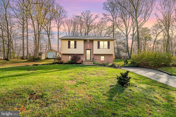 $300,000 | 190 Massa Drive, Windsor, PA 17366