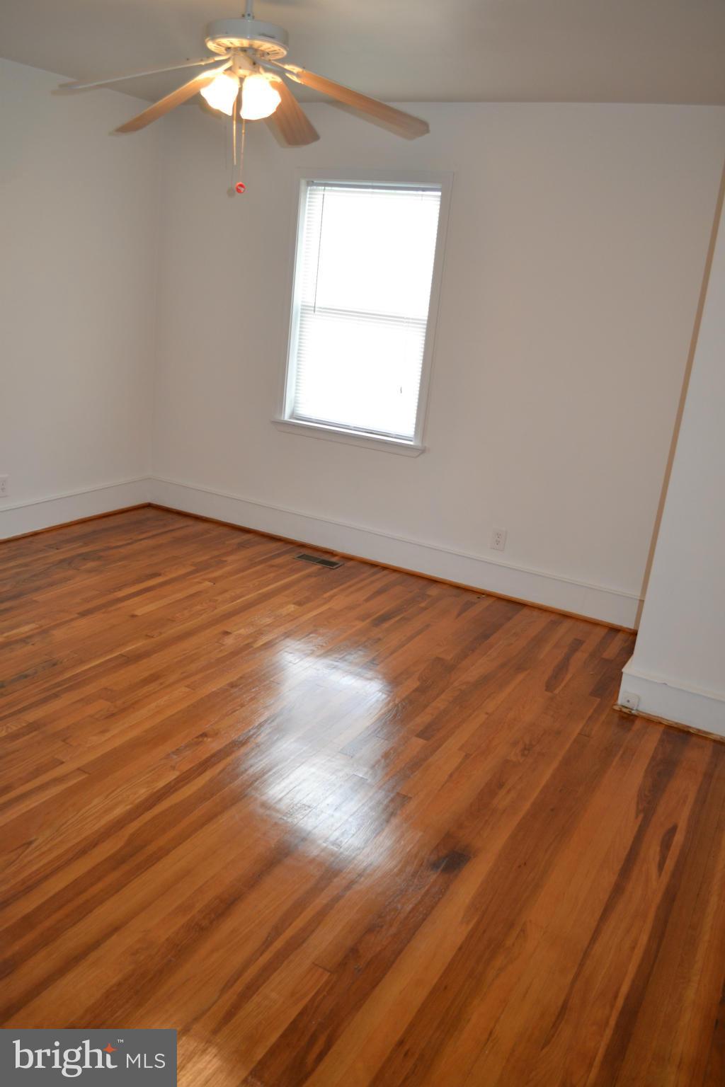 4108 Fordleigh Road Baltimore, MD 21215 - Photo 18 of 28 Bedroom (Master)