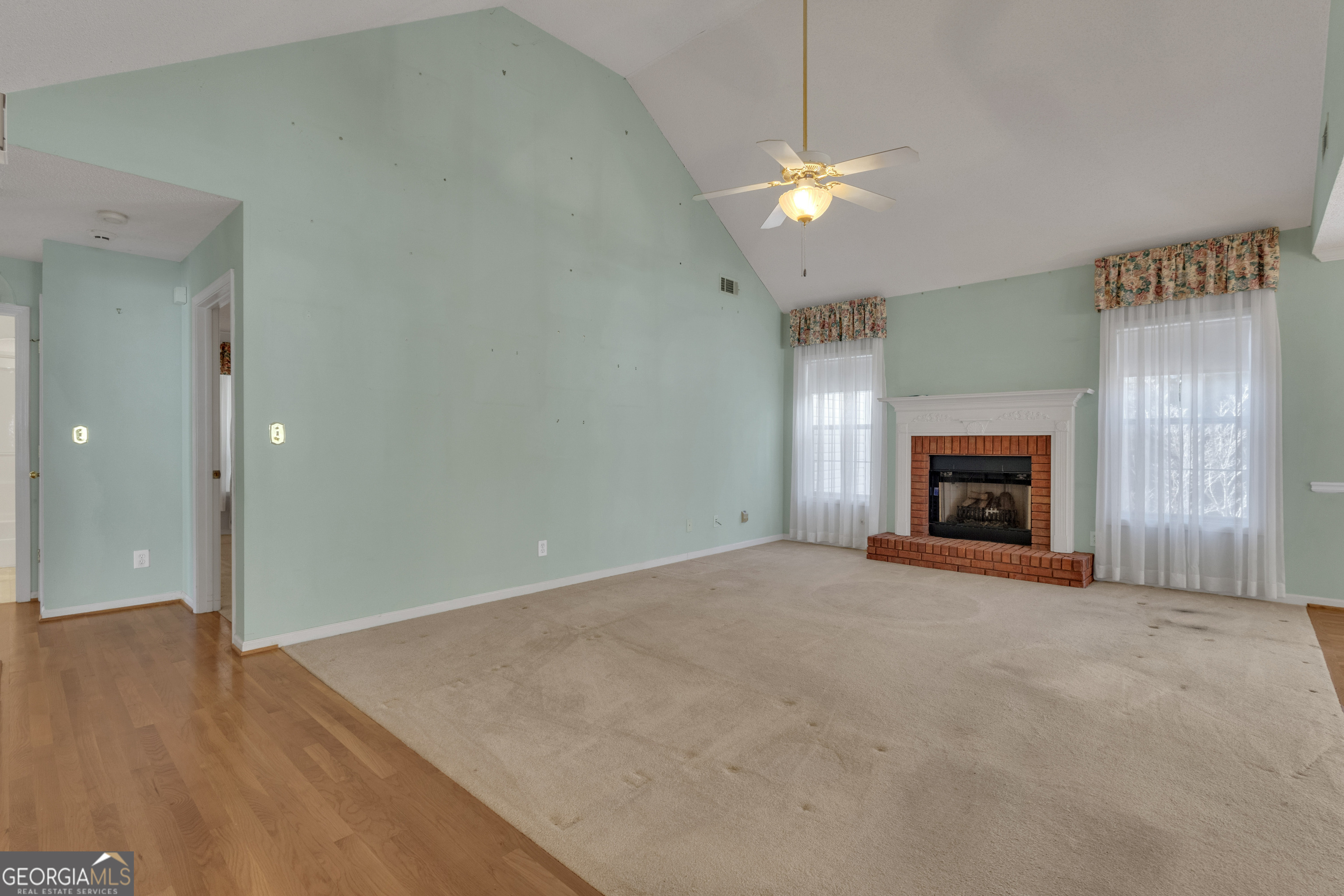 165 Masters Drive Newnan, GA 30265 - Photo 7 of 63